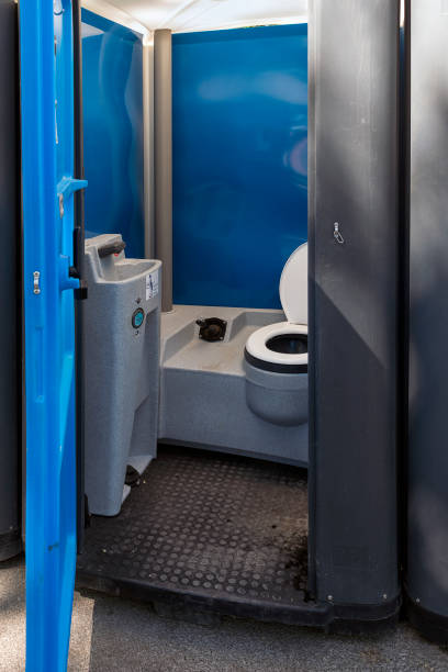 Best Wedding porta potty rental  in Breckenridge Hills, MO