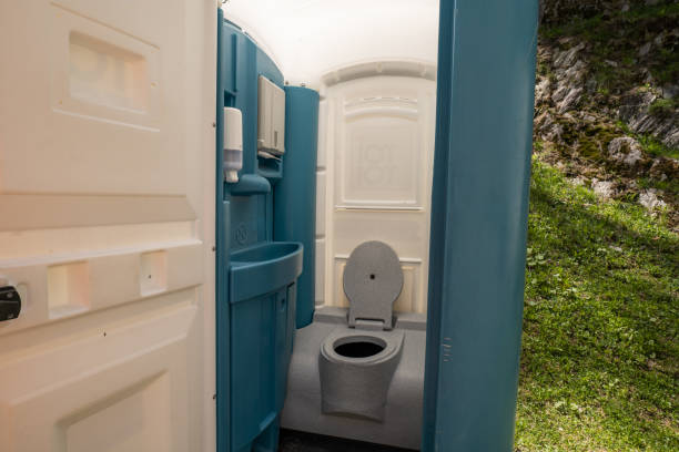 Best Luxury portable toilet rental  in Breckenridge Hills, MO